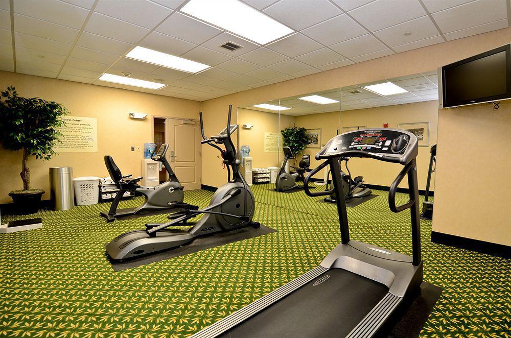 Hampton Inn Dover Bagian luar foto