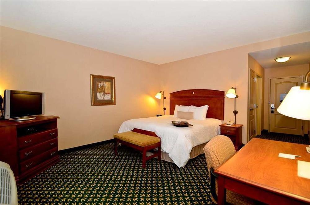Hampton Inn Dover Ruang foto