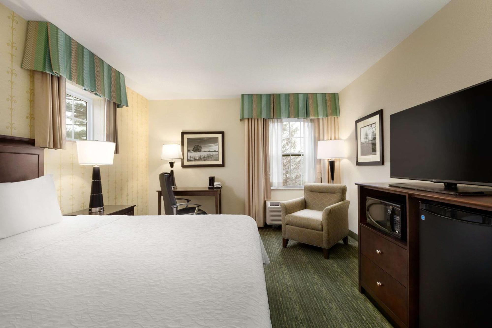 Hampton Inn Dover Bagian luar foto