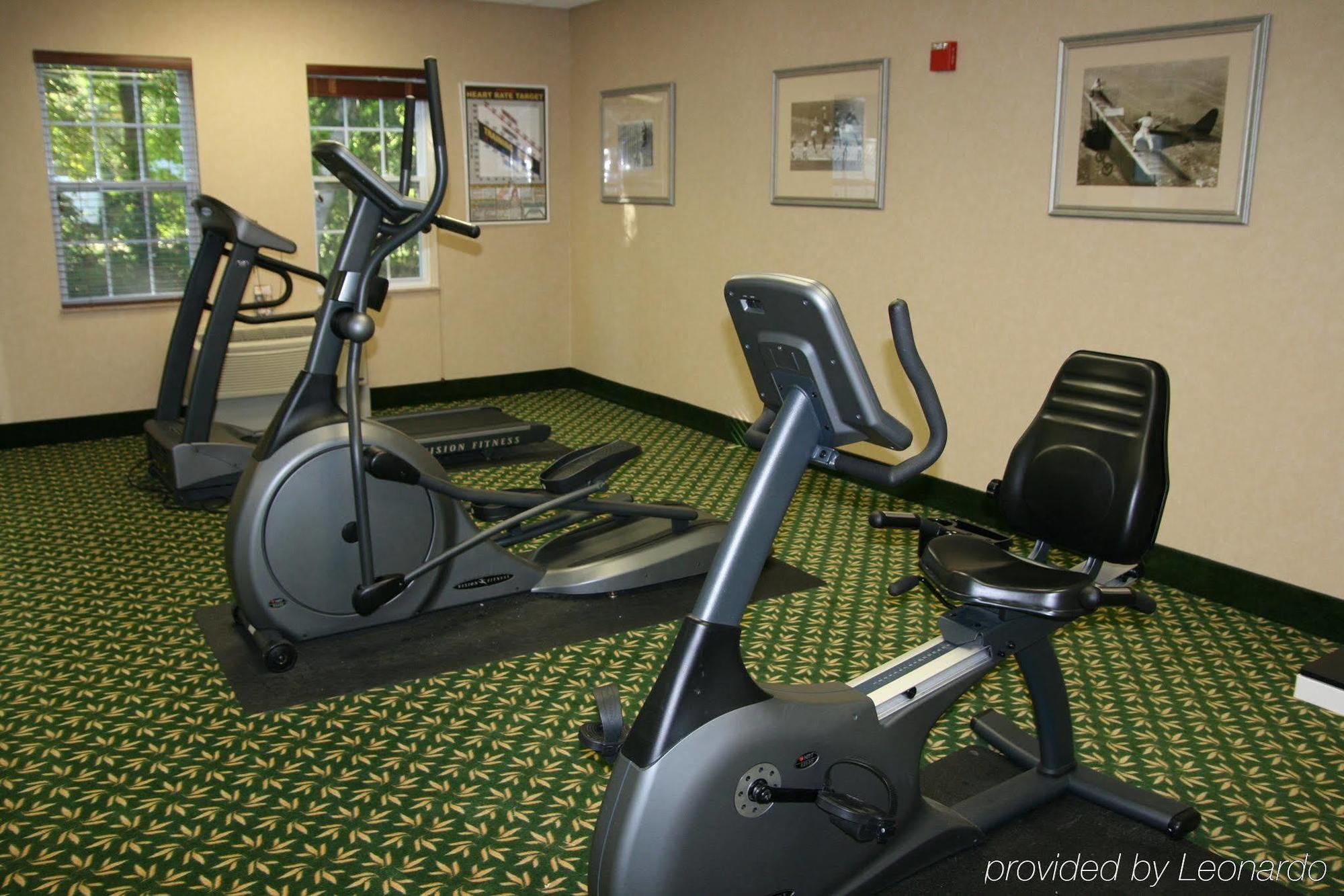 Hampton Inn Dover Bagian luar foto